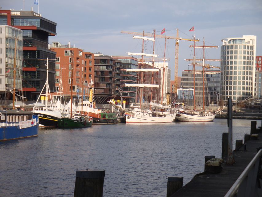Hamburg Harbor: 3.5-Hour Guided Tour by Bike - Starting in St. Pauli beside Hamburg’s harbor