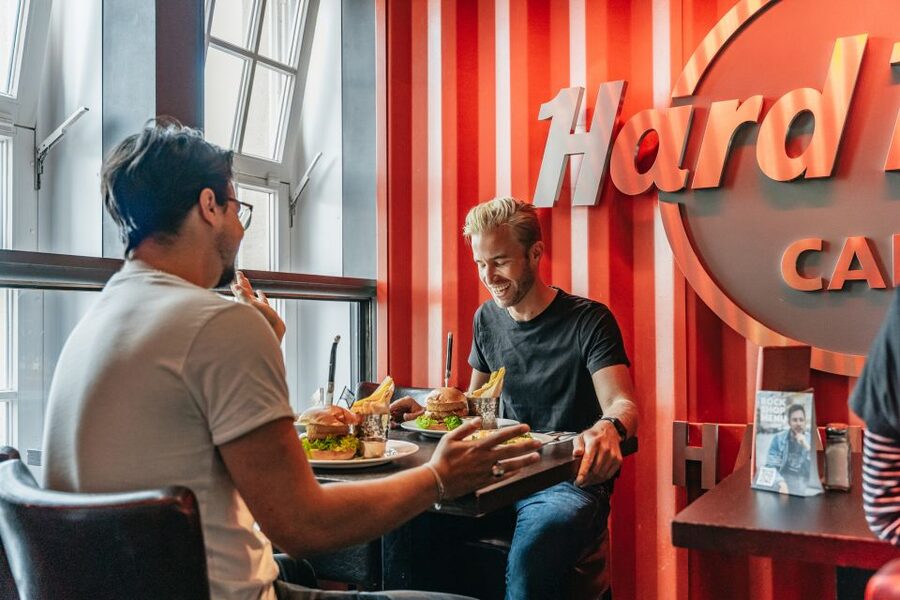 Hamburg: Hard Rock Cafe Skip-the-Line Meal - Rock Menu: More Choices and a Hot Fudge Sundae