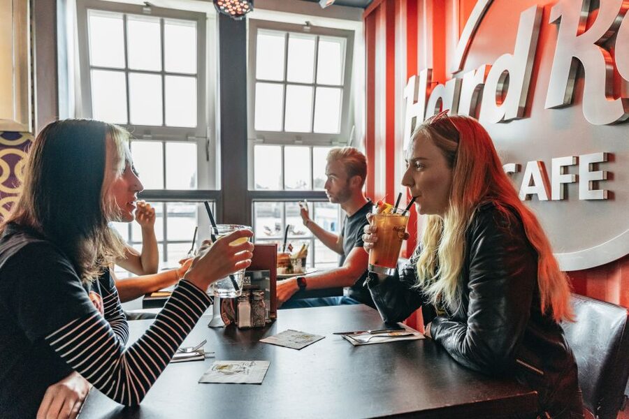 Hamburg: Hard Rock Cafe Skip-the-Line Meal - A Practical Plan for Your Hamburg Day