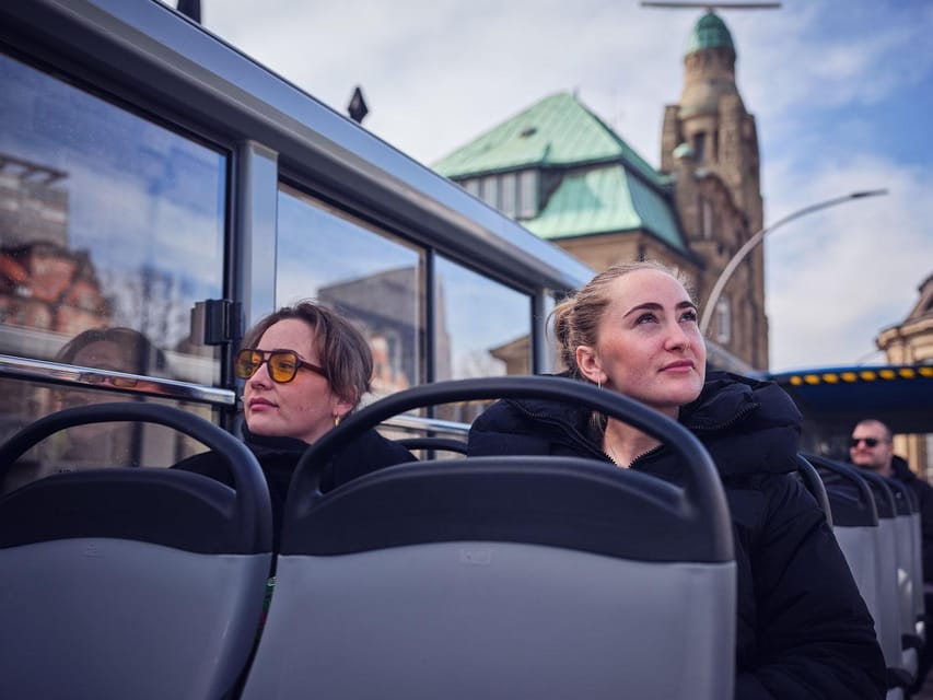 Hamburg: Hop-On Hop-Off Bus City Tour - Line F - The Alster stretch and the swans