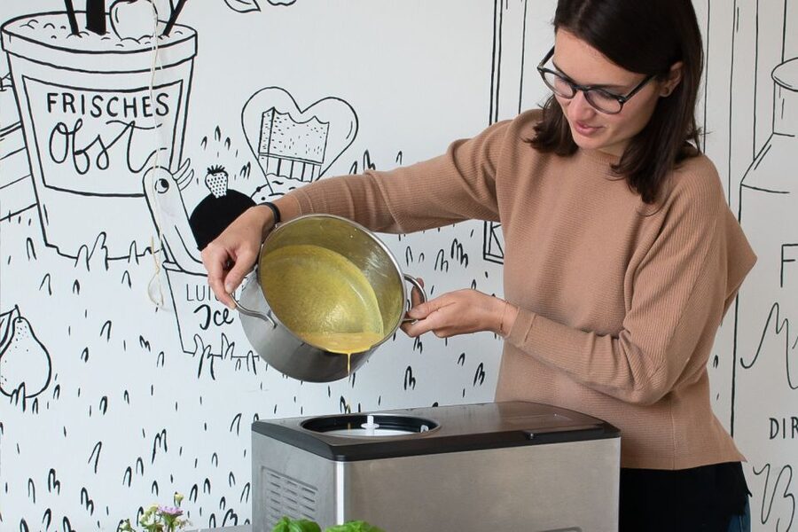 Hamburg: Ice-Cream Workshop - The language issue matters