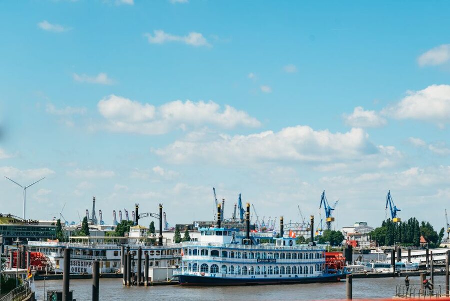 Hamburg: Line A Sightseeing Hop-On Hop-Off Bus Tour - St. Michael’s Church and Reeperbahn