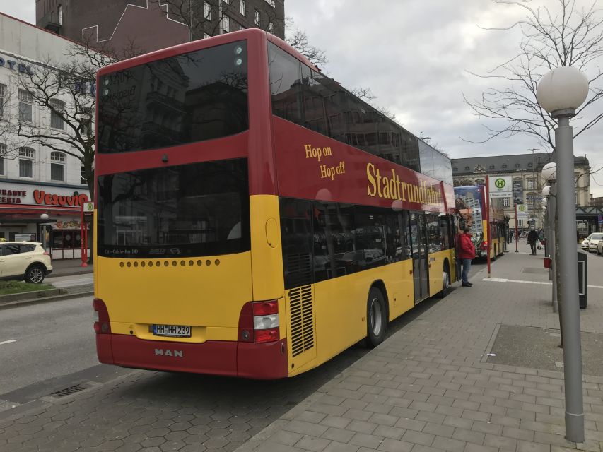 Hamburg: Line C Sightseeing Hop-On Hop-Off Bus Tour - The harbour, St. Pauli Piers, and Hafencity
