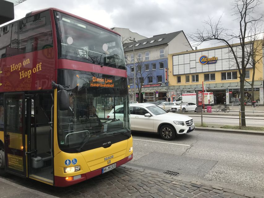 Hamburg: Line C Sightseeing Hop-On Hop-Off Bus Tour - Fish market and St. Pauli