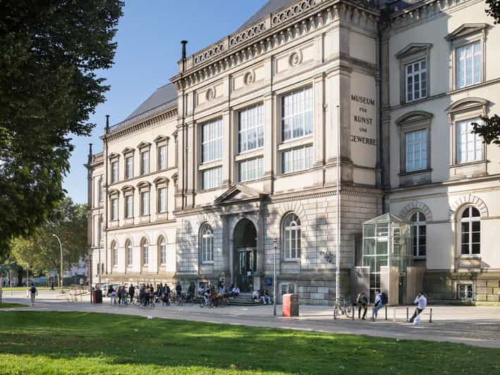 Hamburg: Museum für Kunst und Gewerbe Entrance Ticket - From antiquity to contemporary design