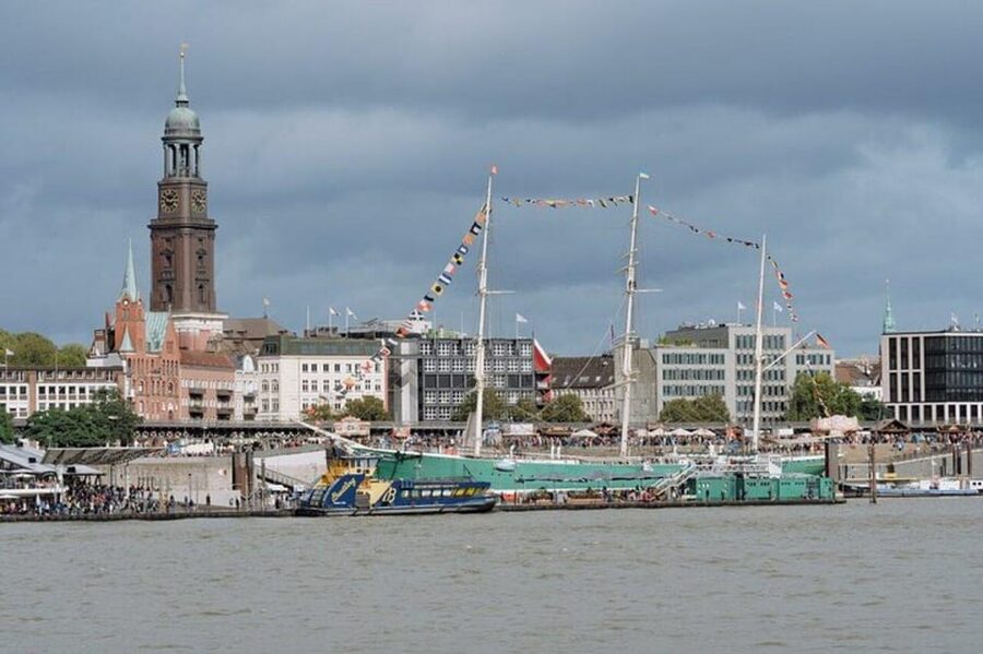 Hamburg: One Hour Traditional Harbor Cruise - Practical comfort and access