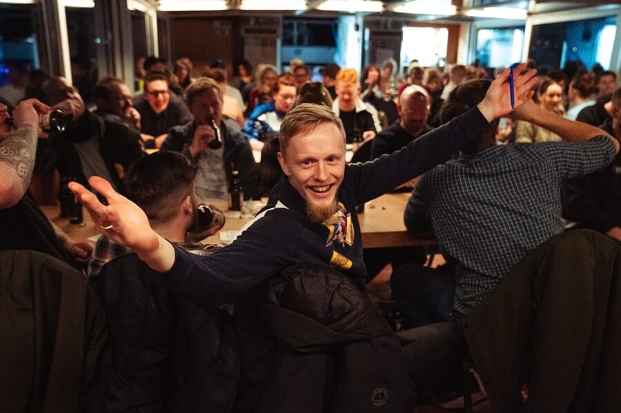 Hamburg: Party Bingo with the Bingo Gringos - The 2.5-hour harbor ride