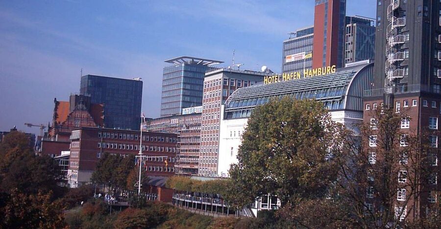 Hamburg: Private 75-Minute Tour of St. Pauli - St. Pauli beyond the usual clichés