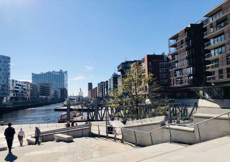 Hamburg: Private Tour UNESCO Speicherstadt and HafenCity - HafenCity and a new waterfront idea
