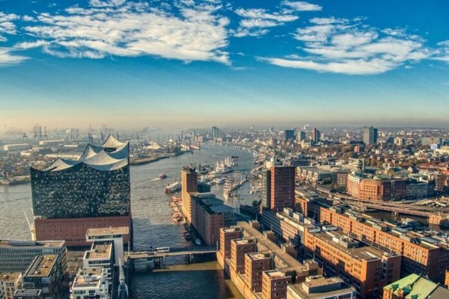 Hamburg : Private Walking Tour With A Guide (Private Tour) - How Two Hours Compares With Eight