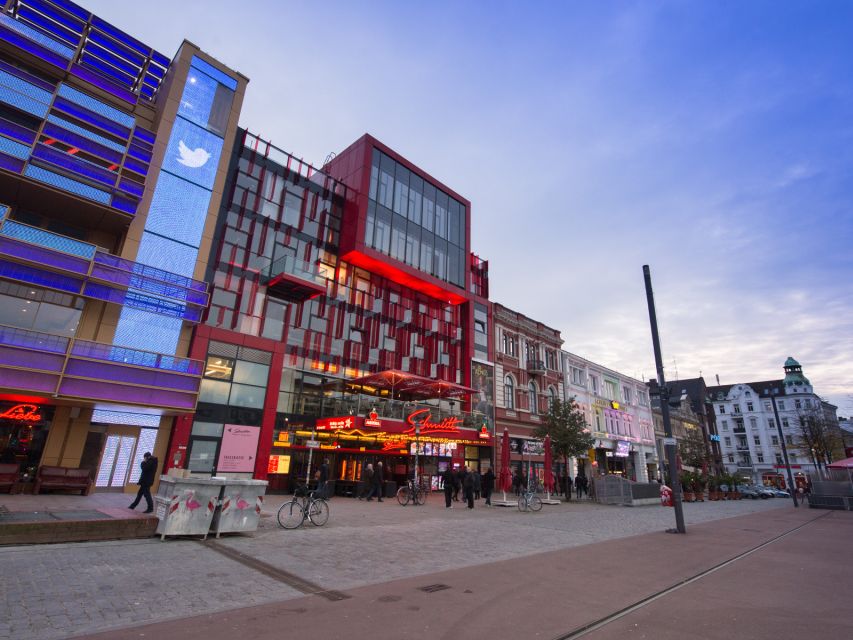 Hamburg: Reeperbahn & St Pauli Guided Tour with Kiez Insider - Davidwache and the Reality of Local Policing