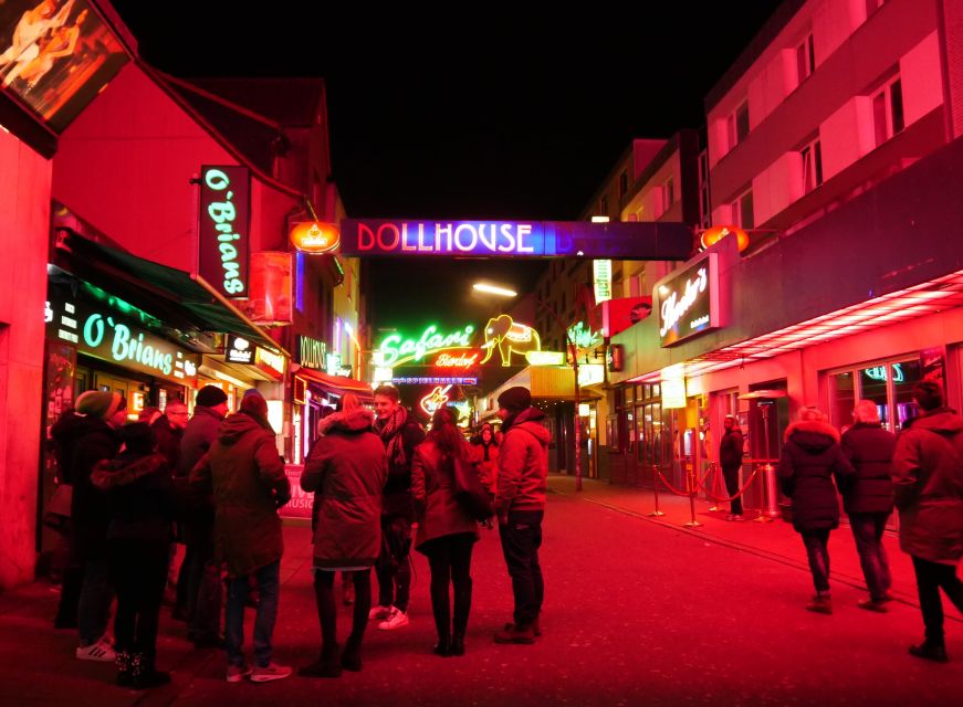 Hamburg: Reeperbahn Tour with English-Speaking Guide - Key points at a glance