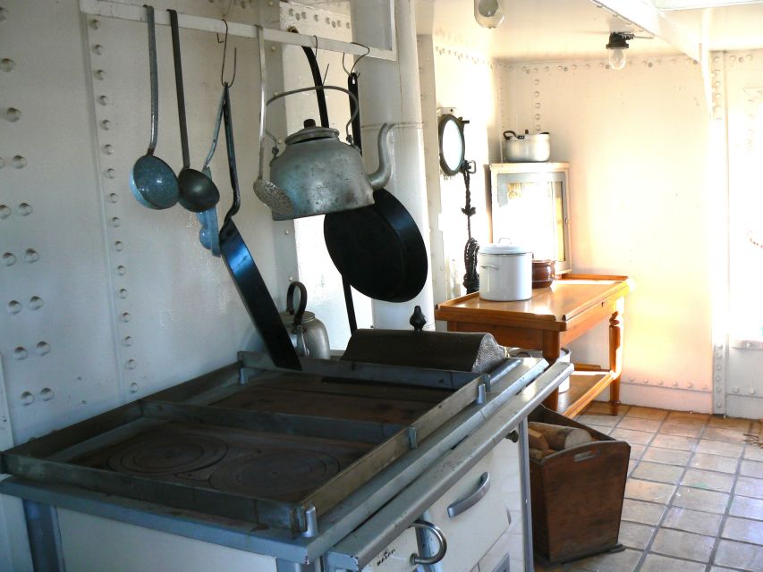 Hamburg: RICKMER RICKMERS Museum Entry Ticket - Is the $8 ticket good value?