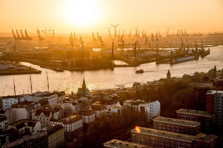 Hamburg: Speicherstadt and HafenCity 2-Hour Tour - Harbor Police Station No. 2 and the working port