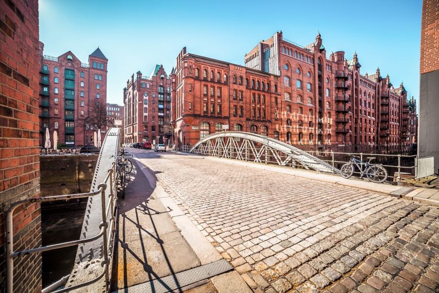 Hamburg: Speicherstadt and HafenCity Tour - The Kesselhaus and the details between the buildings