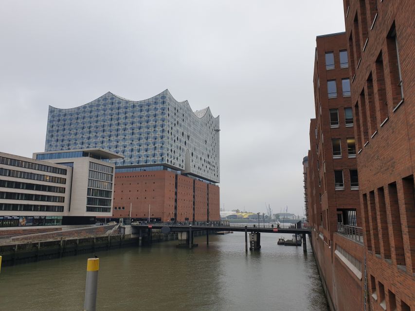 Hamburg: Speicherstadt Historical Guided Walking Tour - Why Speicherstadt makes a strong walking tour