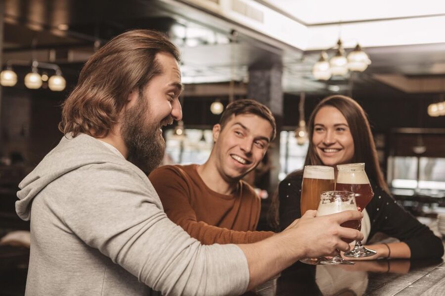 Hamburg: St. Pauli Food and Bier Tour - Astra Brauhaus closes the tasting with three specialties