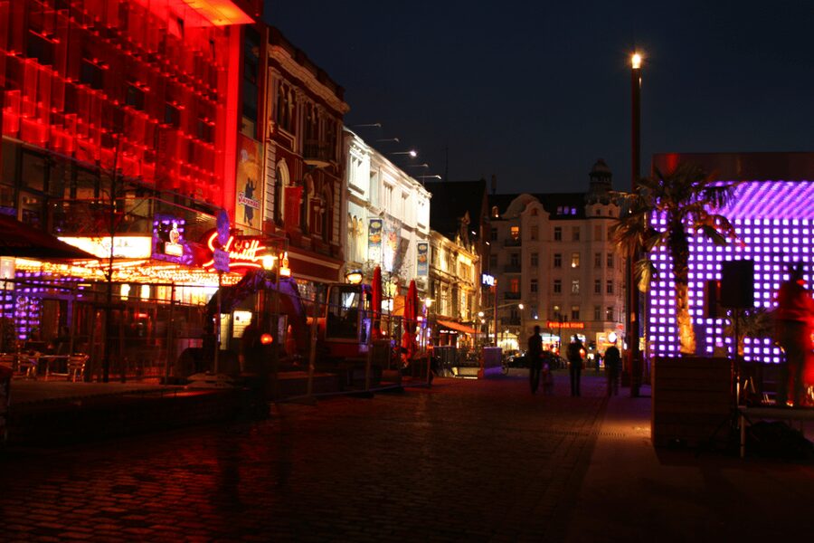 Hamburg St Pauli: Red Light District Walking Tour - Starting at ZWICK near Millerntorplatz