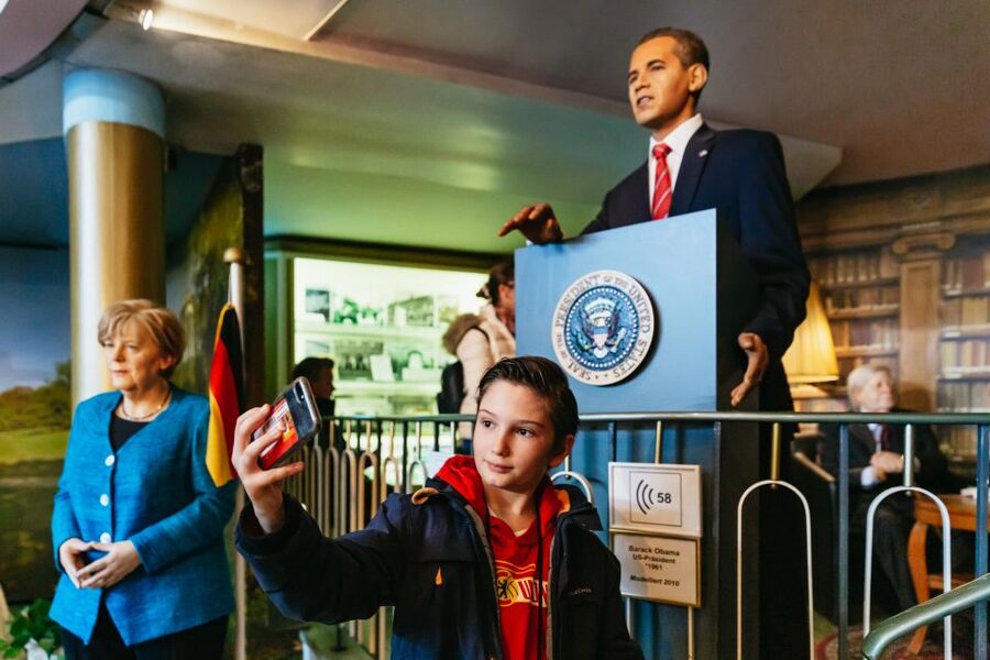 Hamburg: Ticket to the Panoptikum Waxworks - How the 700-square-meter layout works for your day
