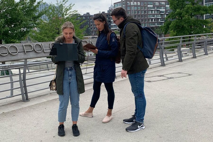 Hamburg: Treasure Hunt Game through HafenCity - How hard are the riddles?