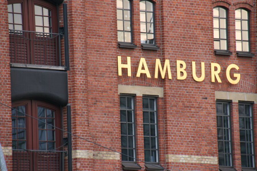 Hamburg: UNESCO-World Heritage Sites Tour - Meßberg Connects Offices to Warehouses