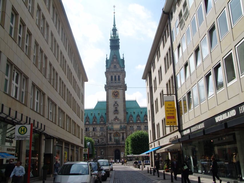 Hamburg: Walking Tour for School Groups - Hamburg’s Altstadt: the central story in one compact route