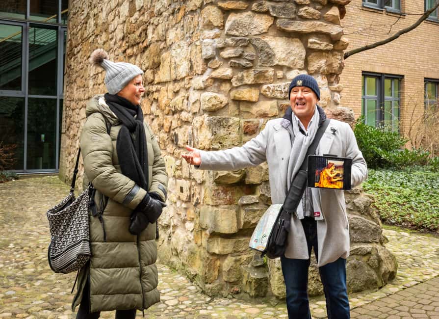 Hanover: Crime Walking Tour - Hanover’s dark side begins in the city center