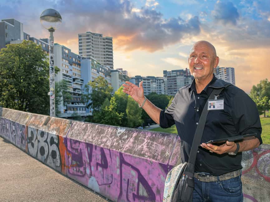 Hanover: Crime Walking Tour - Leibnizufer and the city’s waterways