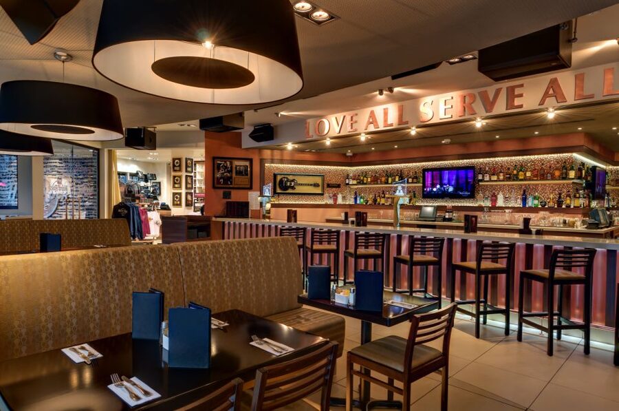 Hard Rock Cafe Berlin with Set Menu for Lunch or Dinner - The balcony and the music-themed interior