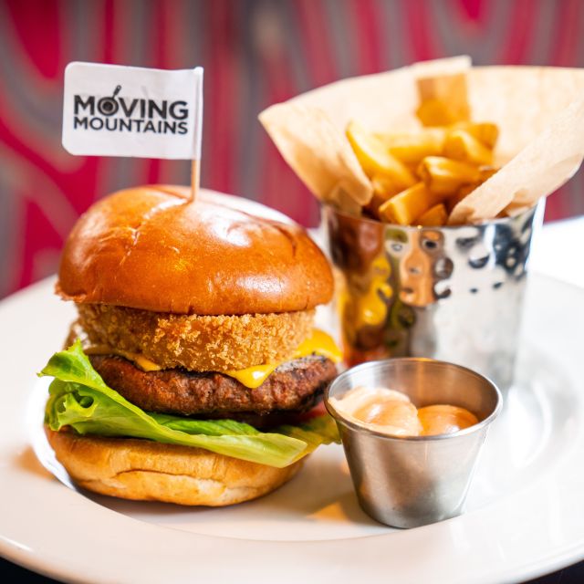 Hard Rock Cafe Berlin with Set Menu for Lunch or Dinner - Choosing between the Gold and Diamond menus
