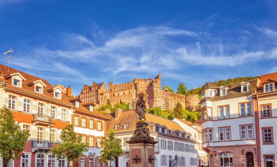 Heidelberg: Entertaining Guided Tour to Old Town Highlights - Standing where Turner painted the Old Bridge