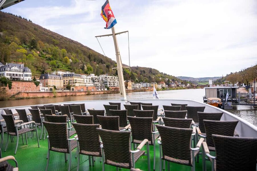 Heidelberg: Neckar River Sightseeing Cruise with a Drink - Who will enjoy this Heidelberg cruise?