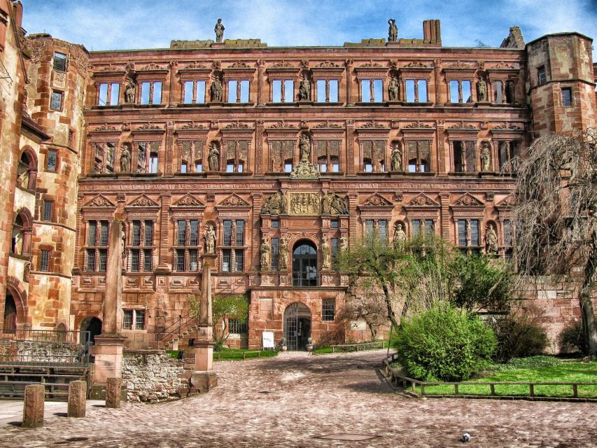 Heidelberg: Old Town Tour Including Castle Visit - What the private format adds