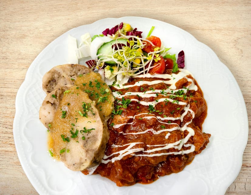 Historical tour of the old town including a Saxon dinner - What your included drink adds