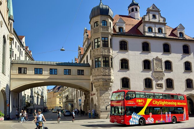 Hop-On Hop-Off Tour CitySightseeing Munich - Purple route: Nymphenburg and Olympic Park
