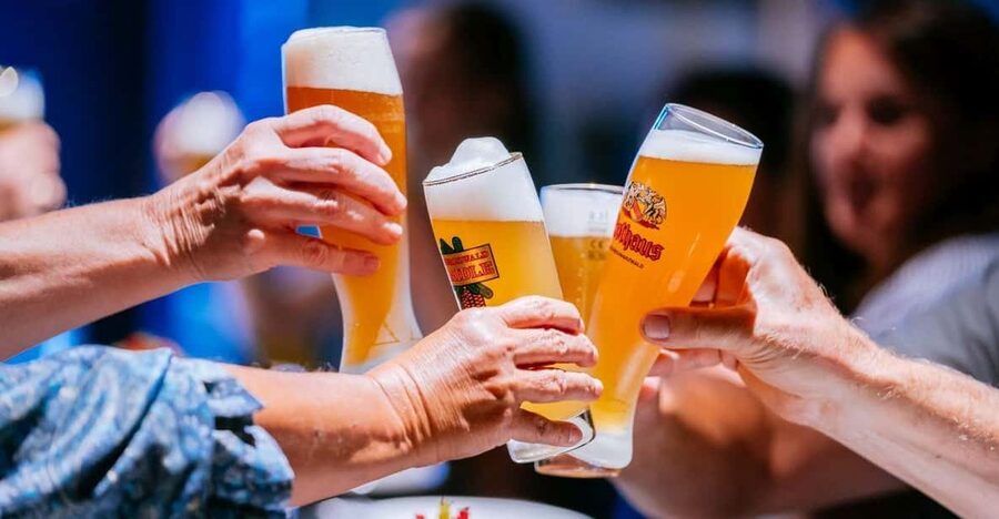 Hops and malt in Stuttgart - Starting at Calwer Passage with a first taste