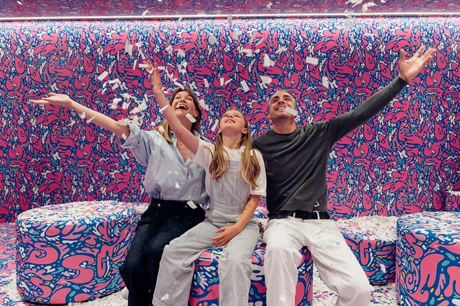 IKONO Berlin. Immersive Experience - A playful break from Berlin’s usual sights