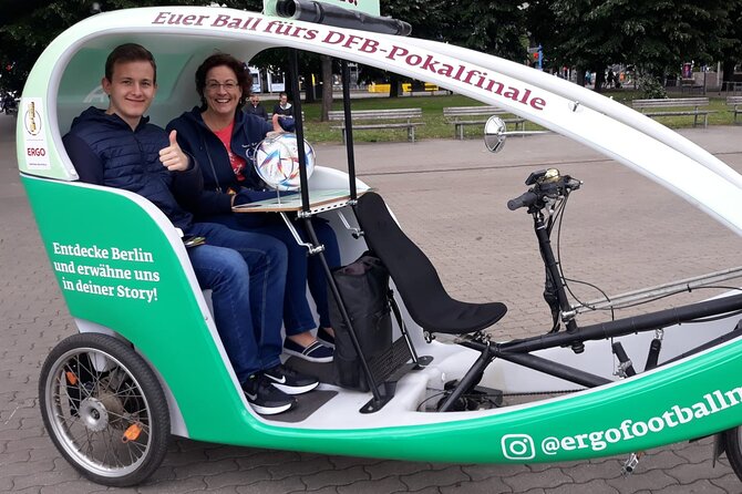 Individual City Tour - Rickshaw Sightseeing in Berlin - The Berlin Wall and Potsdamer Platz
