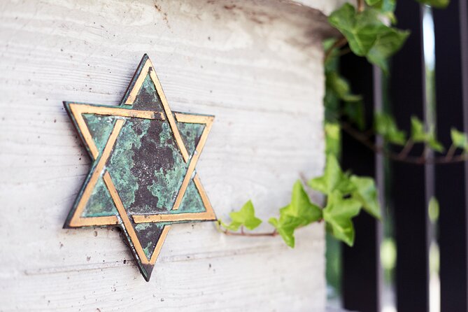 Jewish Life in Berlin - Private Walking Tour - Hackesche Höfe and the women’s protest memorial