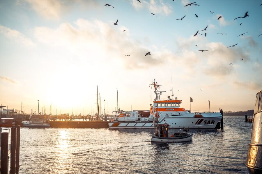 Kiel: City Highlights Express Walking Tour with a Local - Starting near Kiel’s Opera House