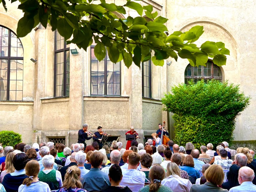 Klassik im Museum - Who Will Enjoy This Experience Most?