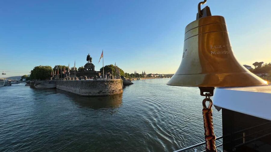 Koblenz: 2-Hour Sightseeing Cruise on the Rhine - The Deutsches Eck and Ehrenbreitstein Fortress