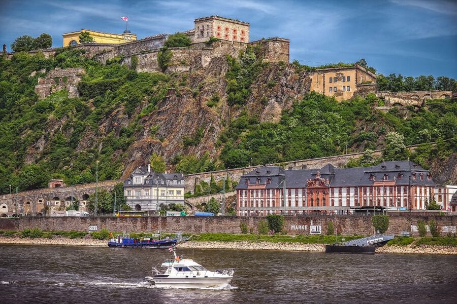 Koblenz: Old Town Tour with the Ehrenbreitstein Fortress - Key points to know before booking