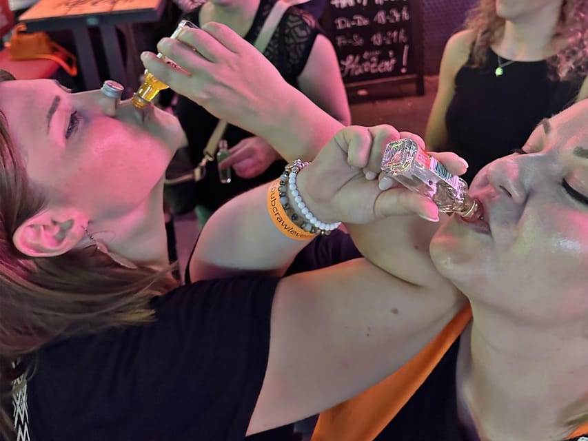 Koblenz: Private pub crawl with insider guide & free shots - Who should book this Koblenz pub crawl