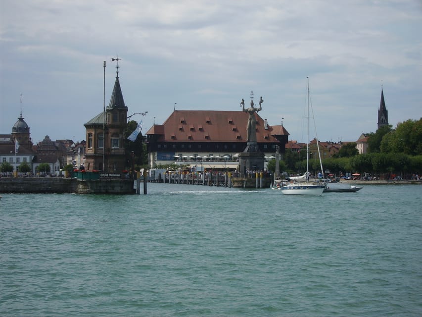 Konstanz: Private Stadtführung mit Weinprobe - From the port to Stadtgarten
