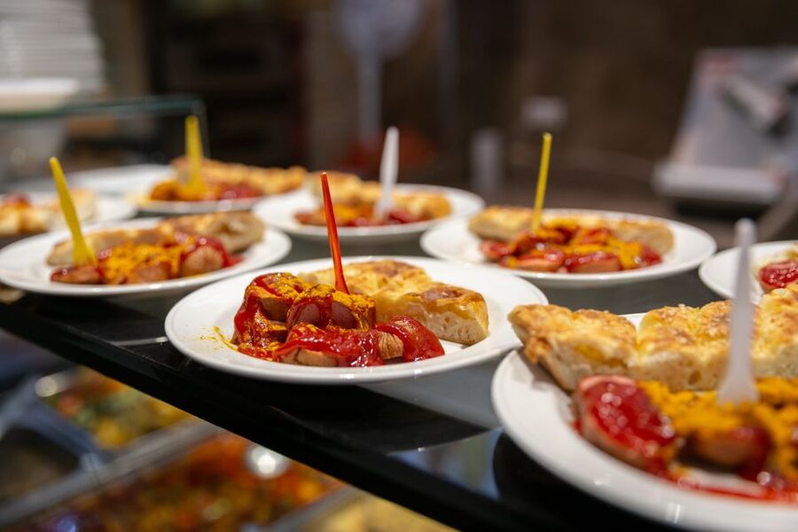 Kreuzberg: Culinary Food Tour - Mariannenstraße and the politics of everyday life