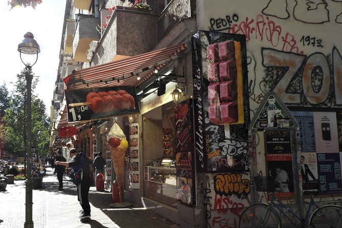 Kreuzberg kulinarisch – Die Food Tour - The pace, group size, and route