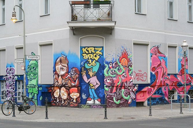 Kreuzberg Walking Tour: Immigrants, Artists & Hipsters - SO36 and the district behind the postcard