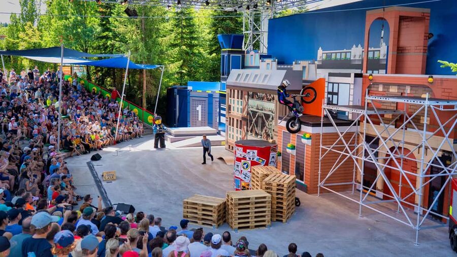LEGOLAND® Deutschland Resort: Admission Ticket - LEGO Festival dates in May and June