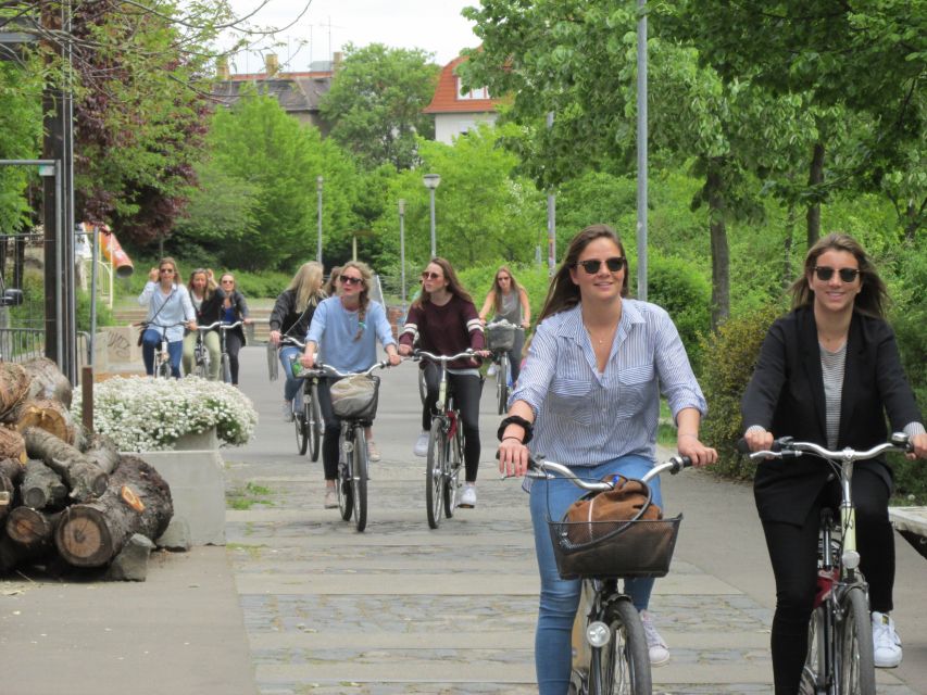 Leipzig: 3-Hour Guided Bike Tour - Why Leipzig works so well by bicycle